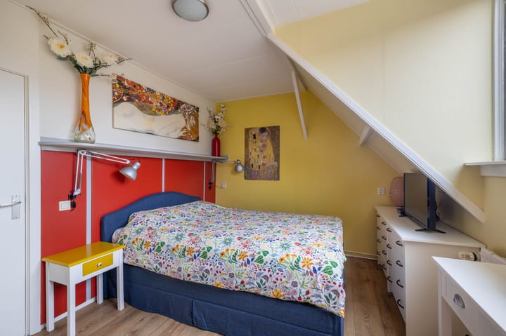 Tussenwoning te koop: Zwanebloemstraat 47, Almelo
