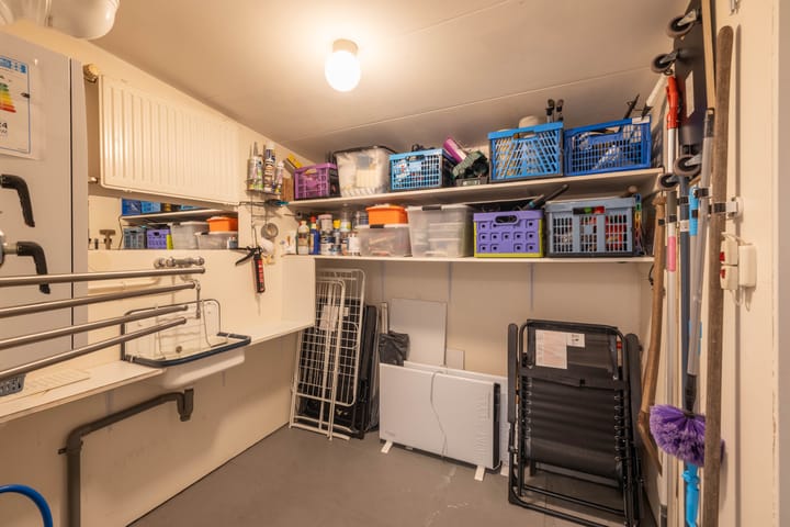 Tussenwoning te koop: Zwanebloemstraat 47, Almelo