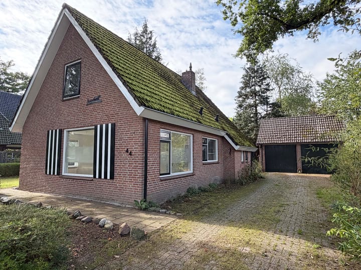 Vrijstaande woning te koop: Dorpsstraat 44, Gees