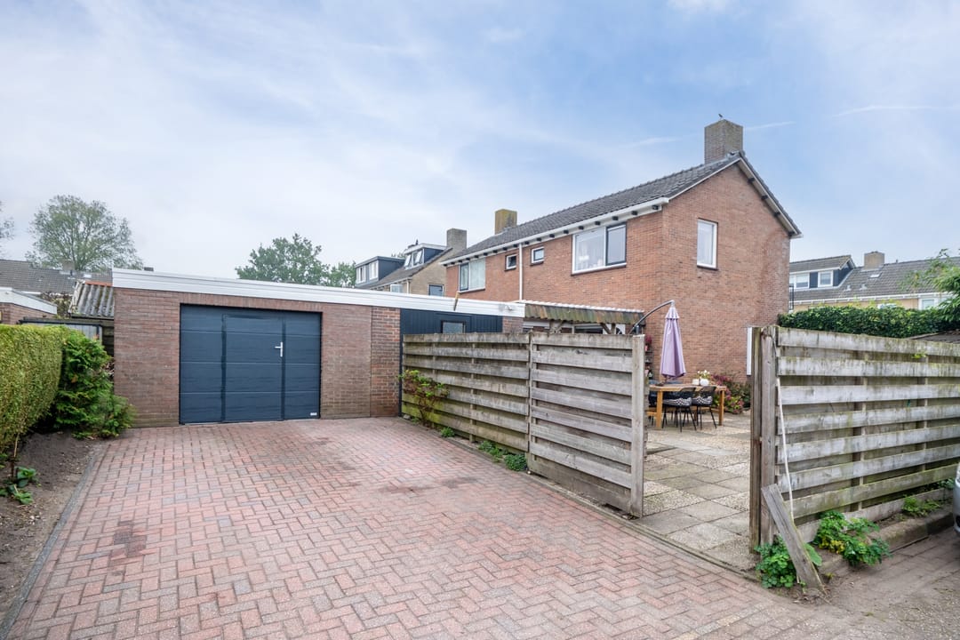 Photo 43 of Herman Colleniusstraat 10