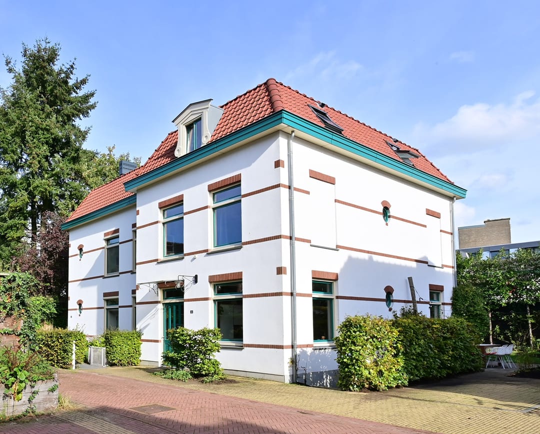 Photo 1 of P.A. Weeldenburgpad 14