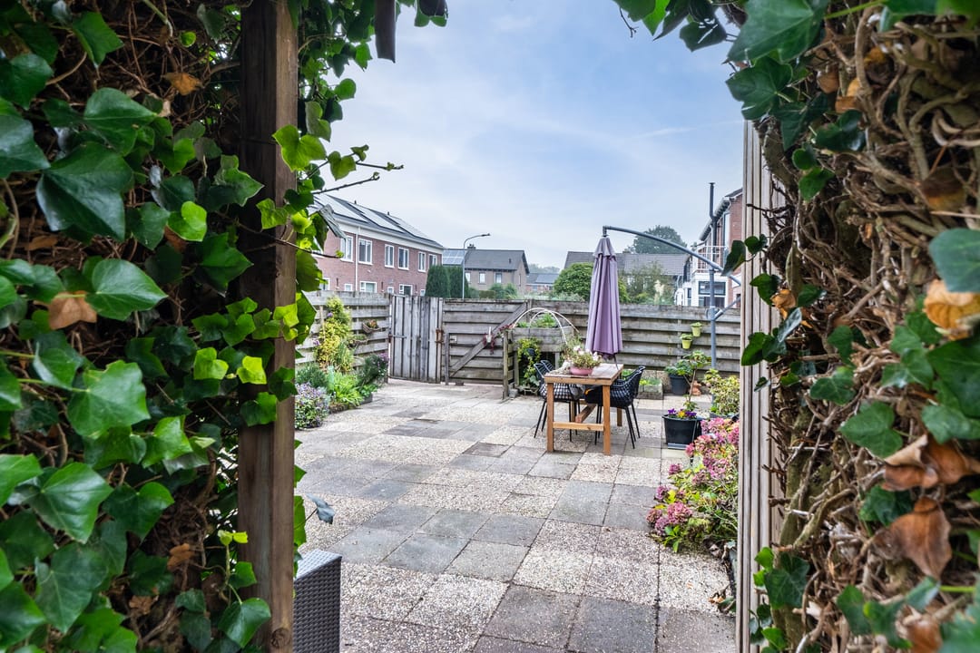 Photo 41 of Herman Colleniusstraat 10