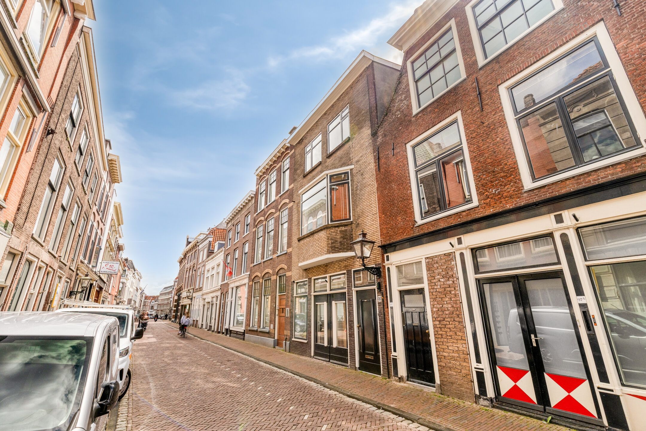 Hogewoerd 99 