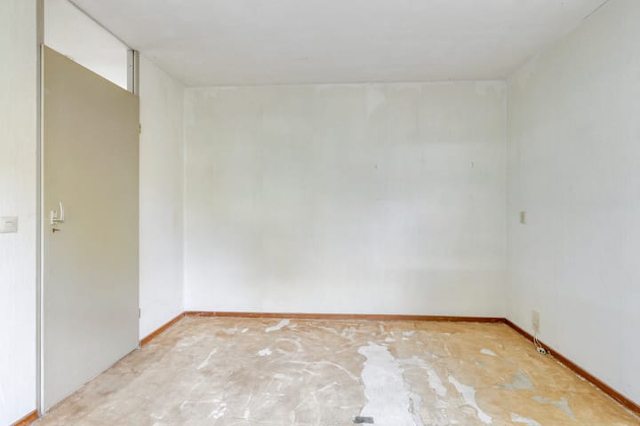 Tussenwoning te koop: Winkelwaard 503, Alkmaar