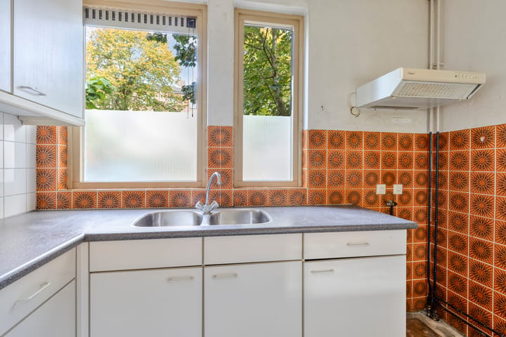 Tussenwoning te koop: Winkelwaard 503, Alkmaar