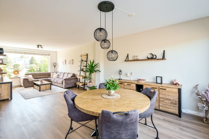 Tussenwoning te koop: Gorinchemgracht 11, Almere