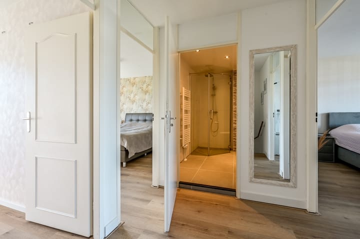 Tussenwoning te koop: Gorinchemgracht 11, Almere