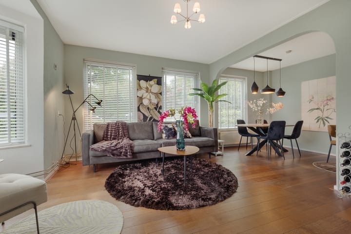 Hoekwoning te koop: Julianastraat 24, Halfweg