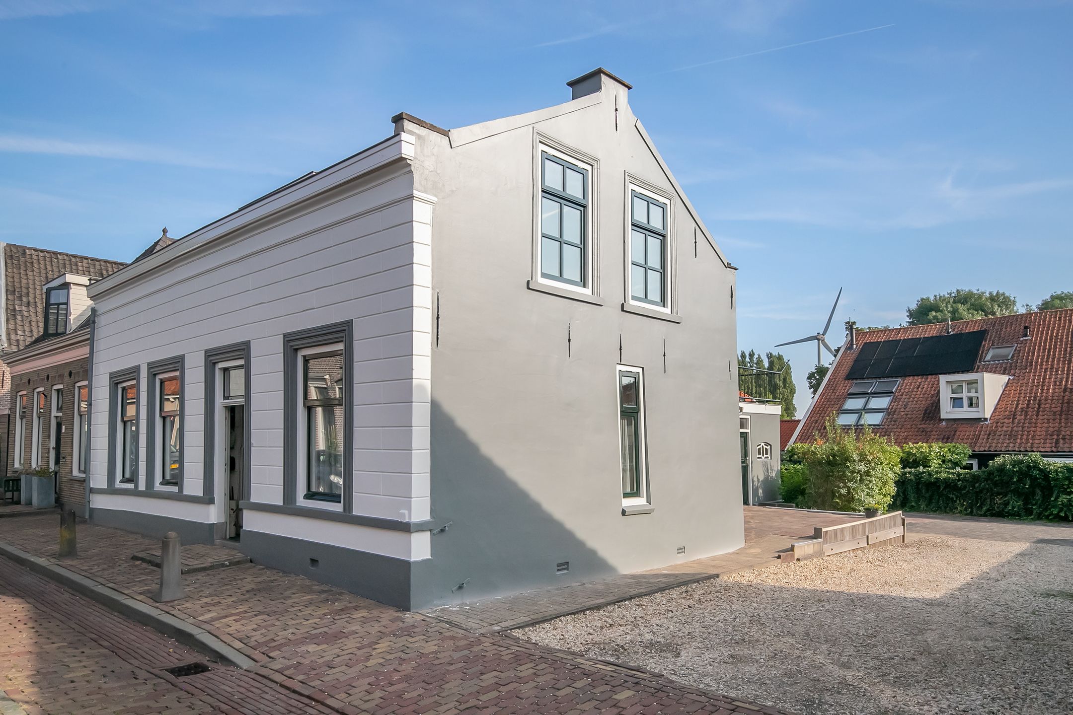 Photo 24 of Tolstraat 8