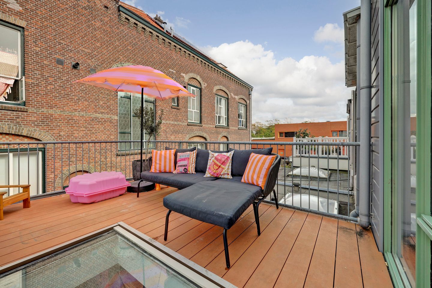 Photo 25 of Van Bleyswijckstraat 62