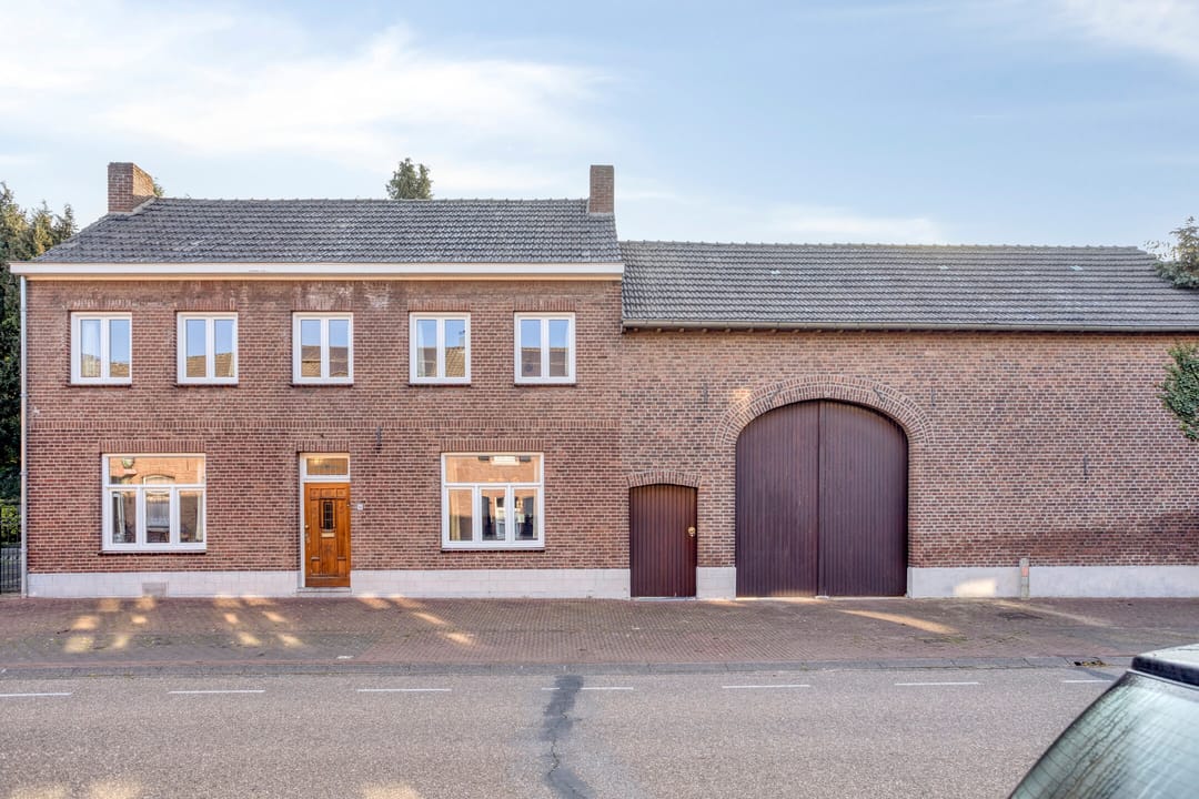 Photo 1 of Rijksweg 161