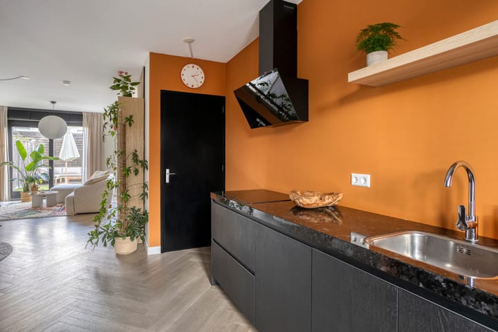 Tussenwoning te koop: Oeverzwaluw 6, Goirle