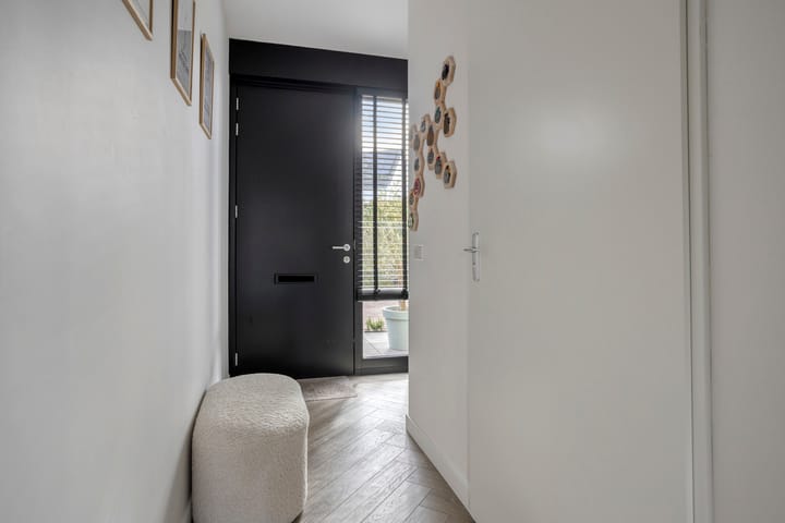 Tussenwoning te koop: Oeverzwaluw 6, Goirle