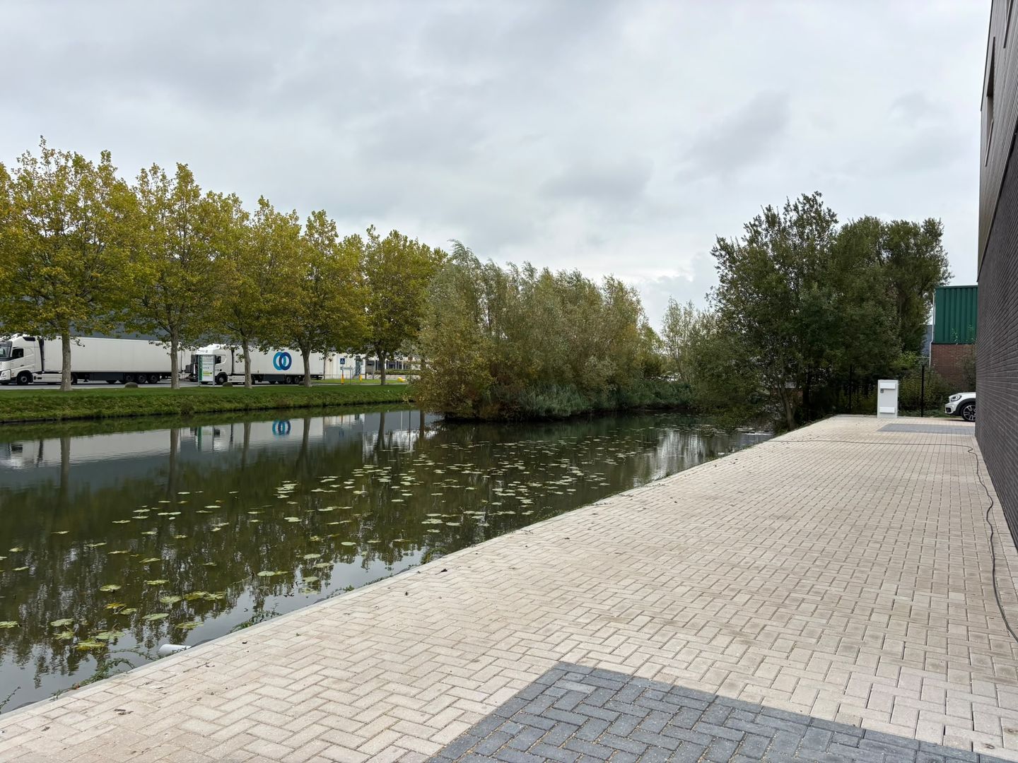View photo 3 of Oosteinde 5-c1