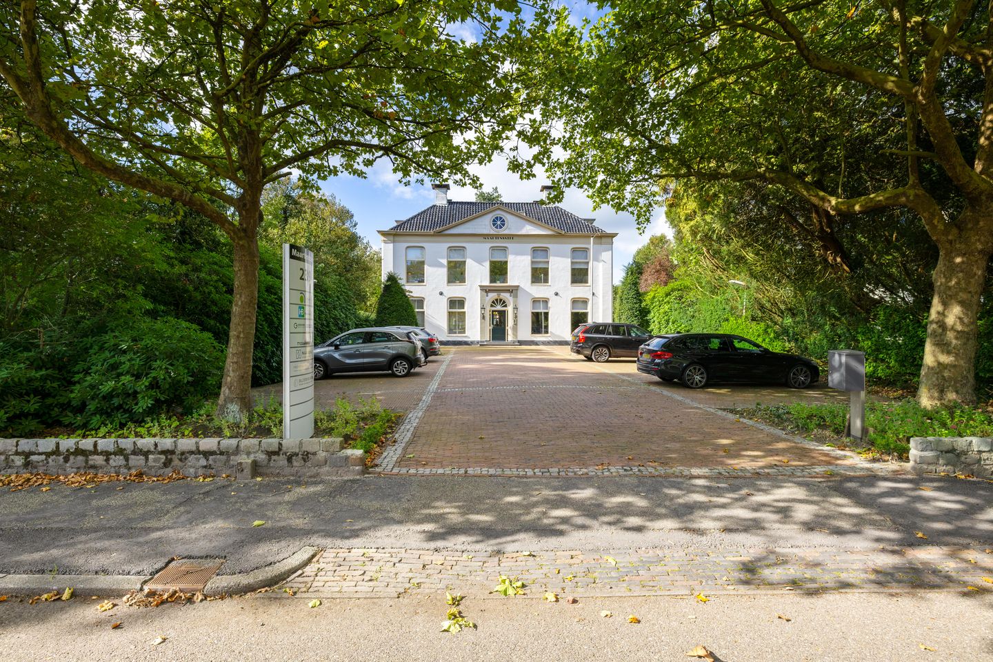 View photo 1 of Rijksstraatweg 239