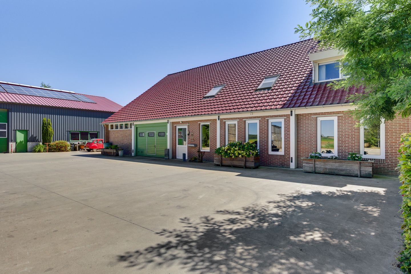 Bekijk foto 4 van Noordermiddenweg 6-2