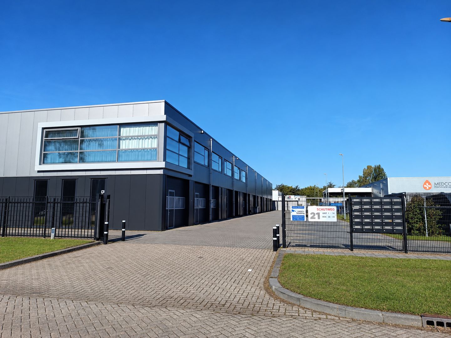 Bekijk foto 4 van Schutweg 21-20