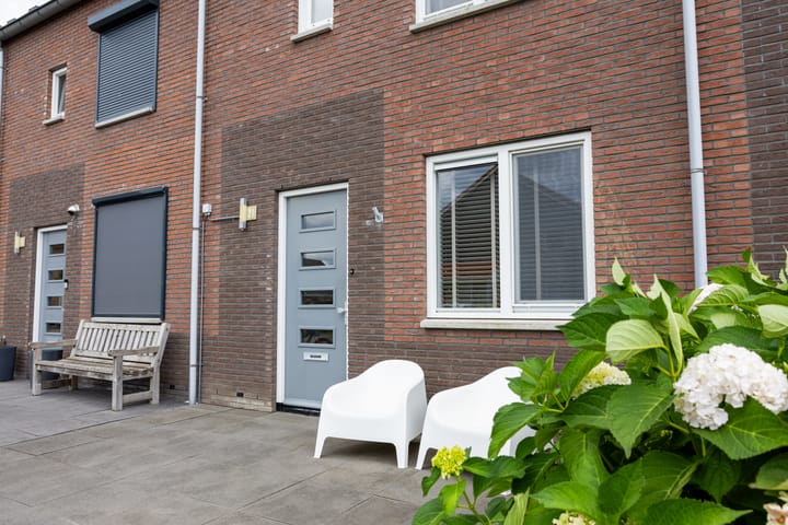 Tussenwoning te koop: Burgemeester Ten Cateweg 21, Blokzijl