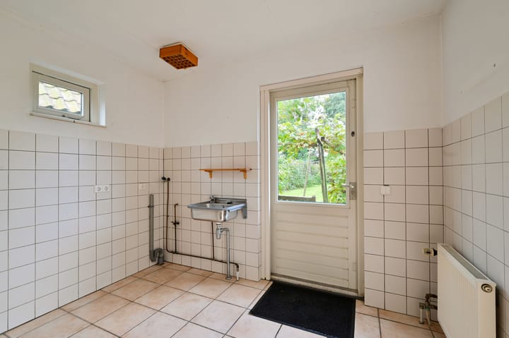 Vrijstaande woning te koop: Dorpsweg 130, Schellinkhout