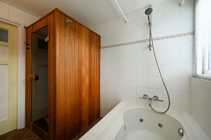 Vrijstaande woning te koop: Dorpsweg 130, Schellinkhout