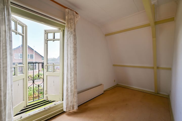 Vrijstaande woning te koop: Dorpsweg 130, Schellinkhout