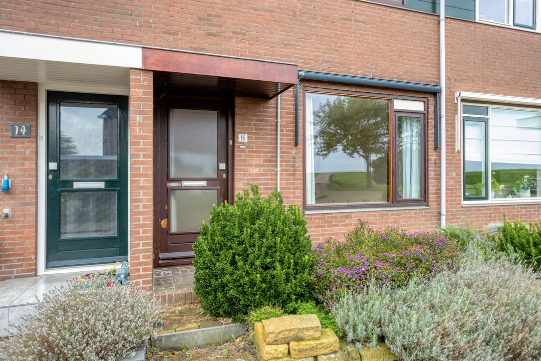 Photo 11 of Flevostraat 16