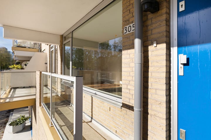 Photo 4 of Haringvliet 305