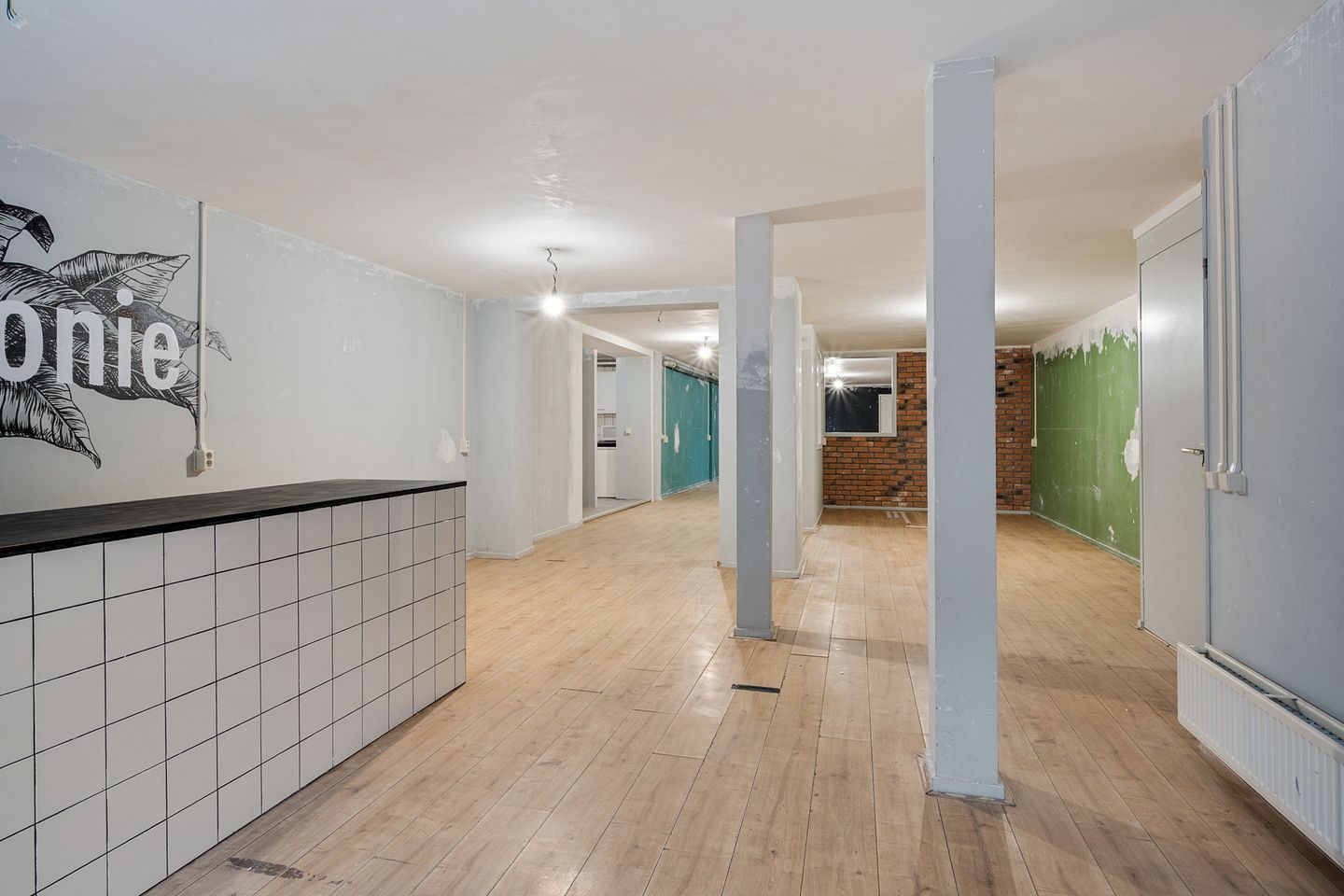View photo 3 of Javastraat 113-115