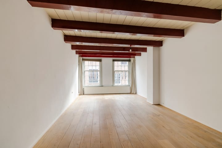 Appartement te koop: Kleine Houtstraat 122C, Haarlem