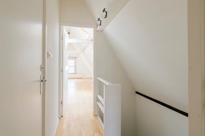 Appartement te koop: Kleine Houtstraat 122C, Haarlem