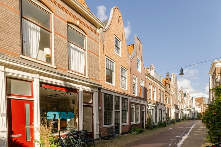 Appartement te koop: Kleine Houtstraat 122C, Haarlem
