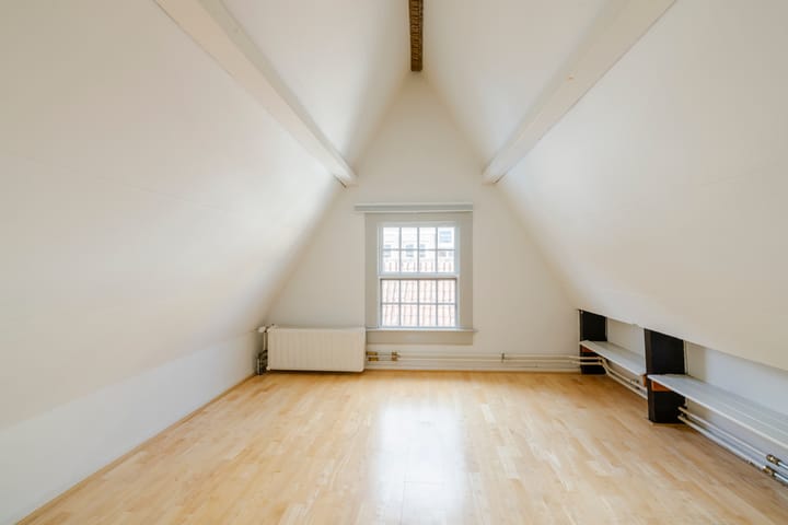 Appartement te koop: Kleine Houtstraat 122C, Haarlem