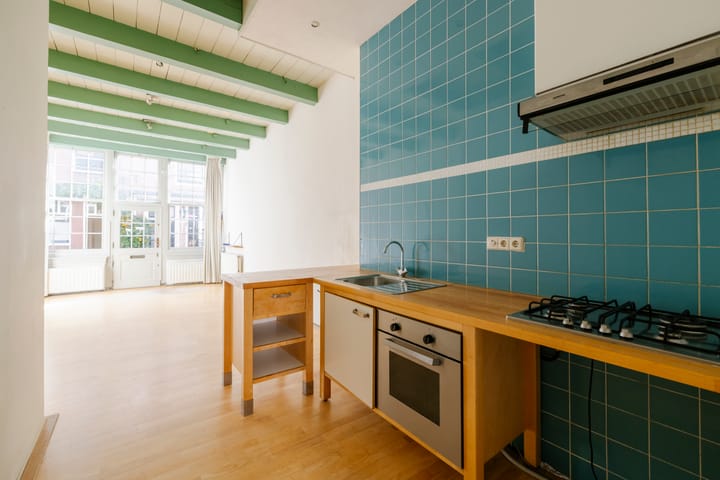 Appartement te koop: Kleine Houtstraat 124, Haarlem