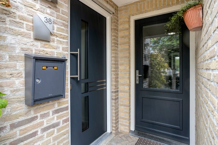 Tussenwoning te koop: Standerdmolen 38, Herten