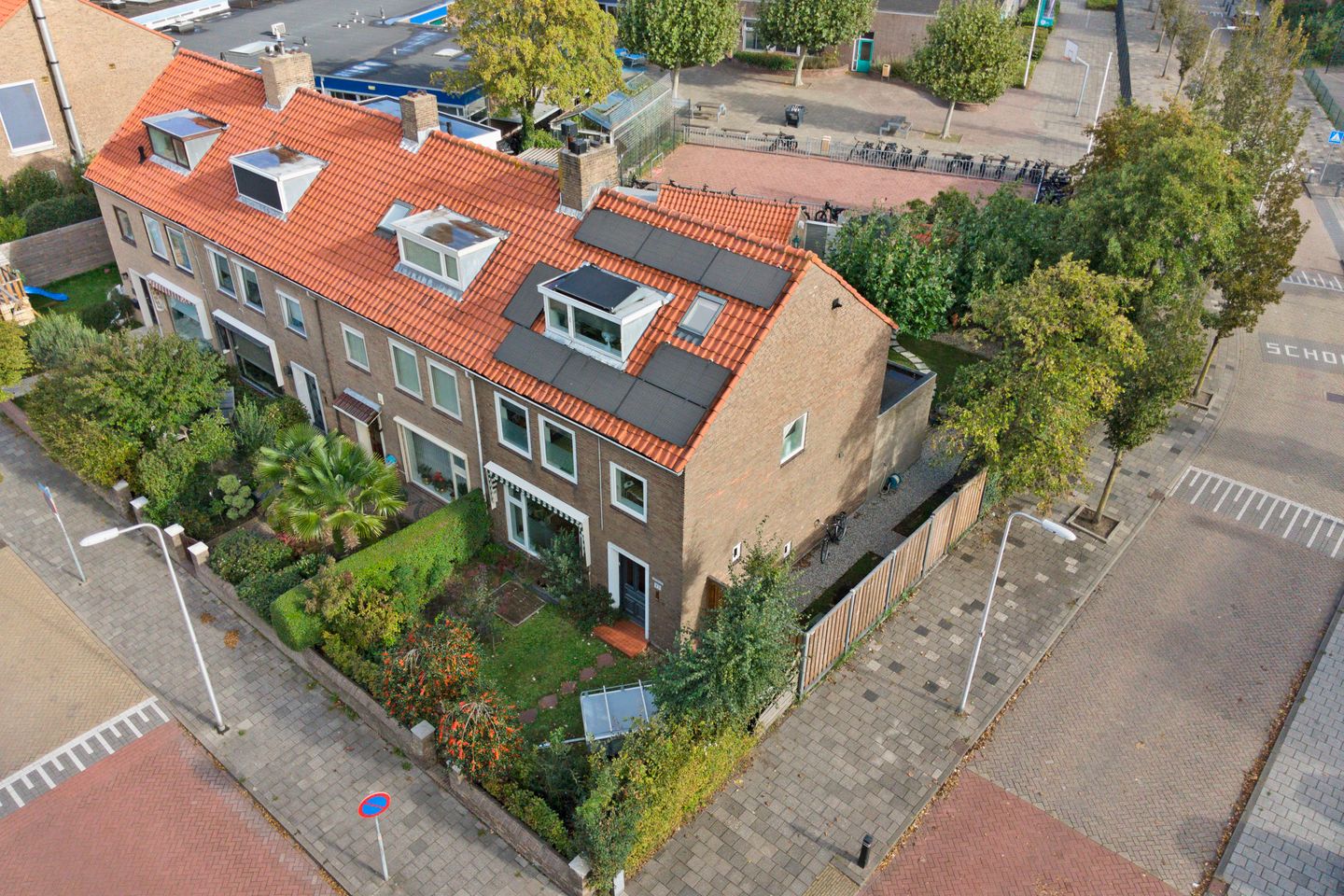 Foto 49 van Irenestraat 27