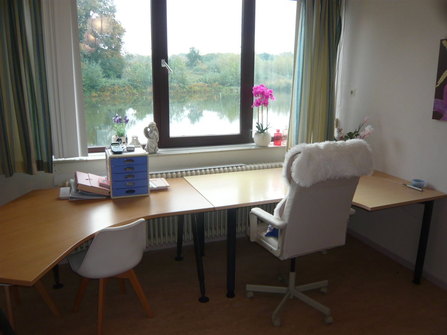 View photo 3 of Emmerikseweg 239