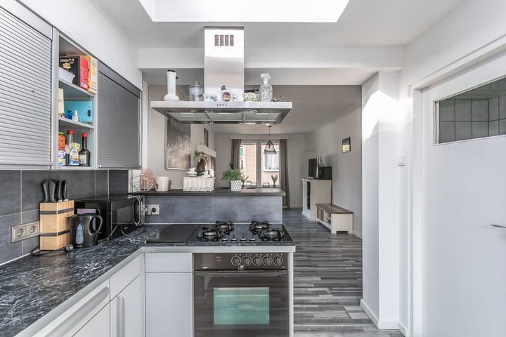 Hoekwoning te koop: Elandstraat 4, Heerlen