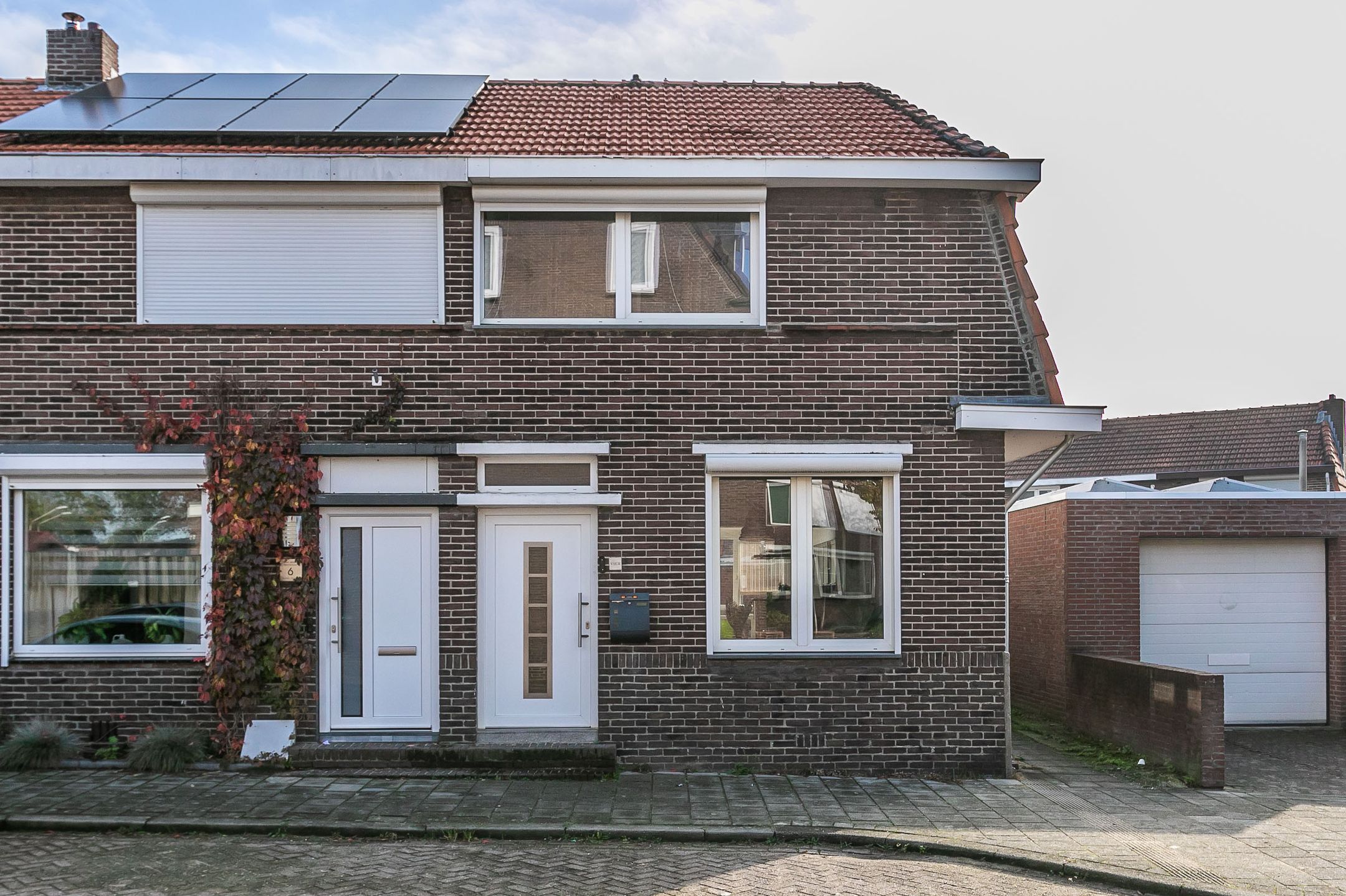 Photo 27 of Elandstraat 4