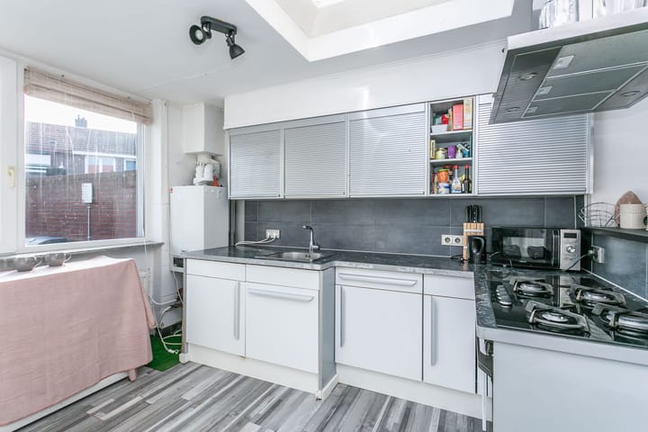 Hoekwoning te koop: Elandstraat 4, Heerlen