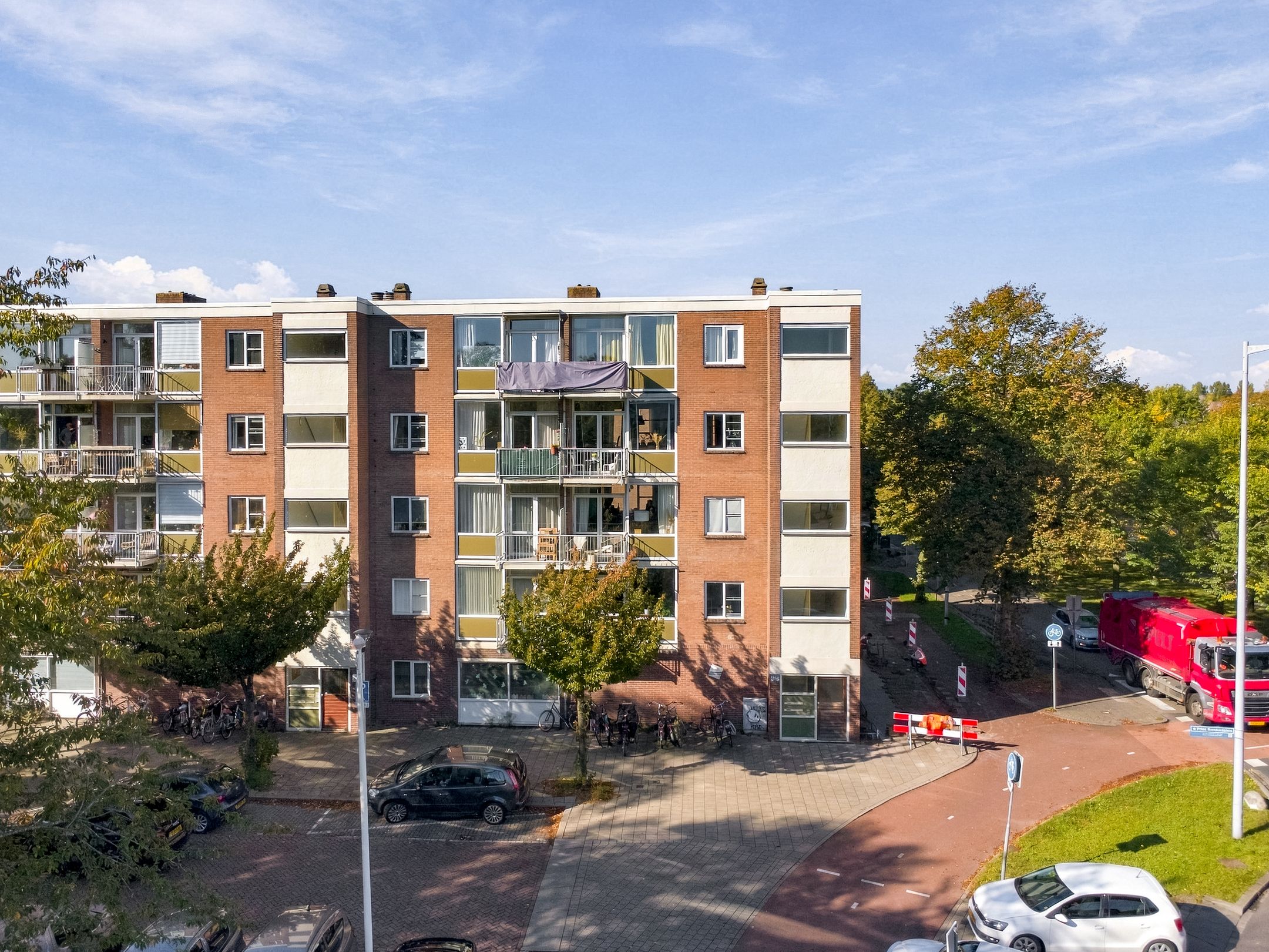 Photo 39 of Prins Bernhardplein 15
