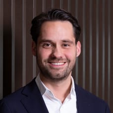 Nick van den Engel - Makelaar
