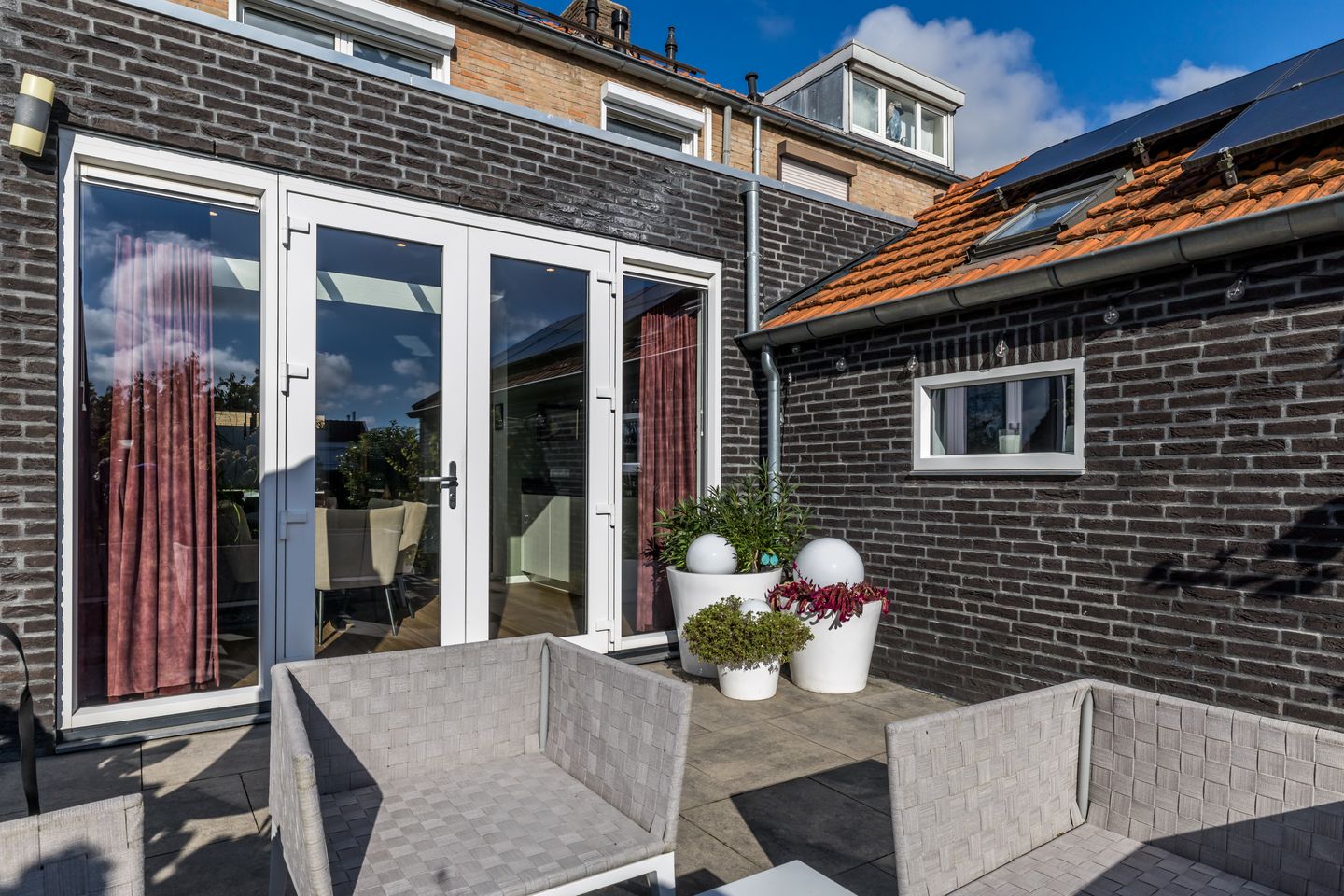 Photo 35 of Irenestraat 31