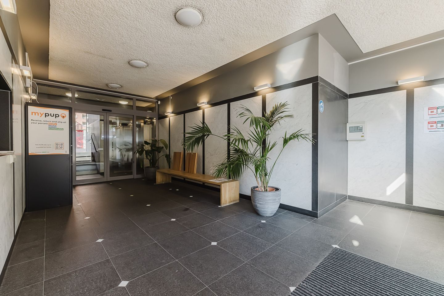Bekijk foto 3 van Valkenburgerstraat 188-A