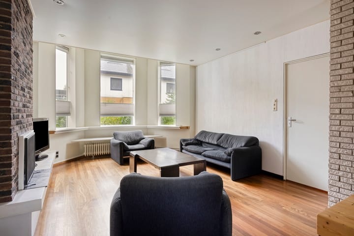Twee-onder-één-kap te koop: Dorpsstraat 43, Koudekerk Aan Den Rijn