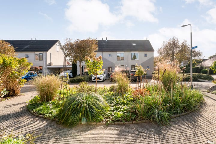 Vrijstaande woning te koop: Madeliefje 15, Hardenberg