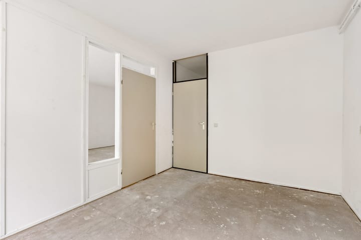 Appartement te koop: Maastrichtkwartier 76, Almere