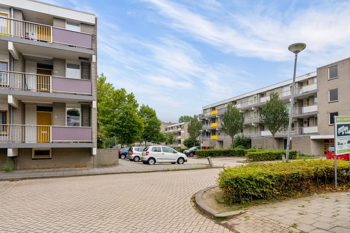Appartement te koop: Maastrichtkwartier 76, Almere