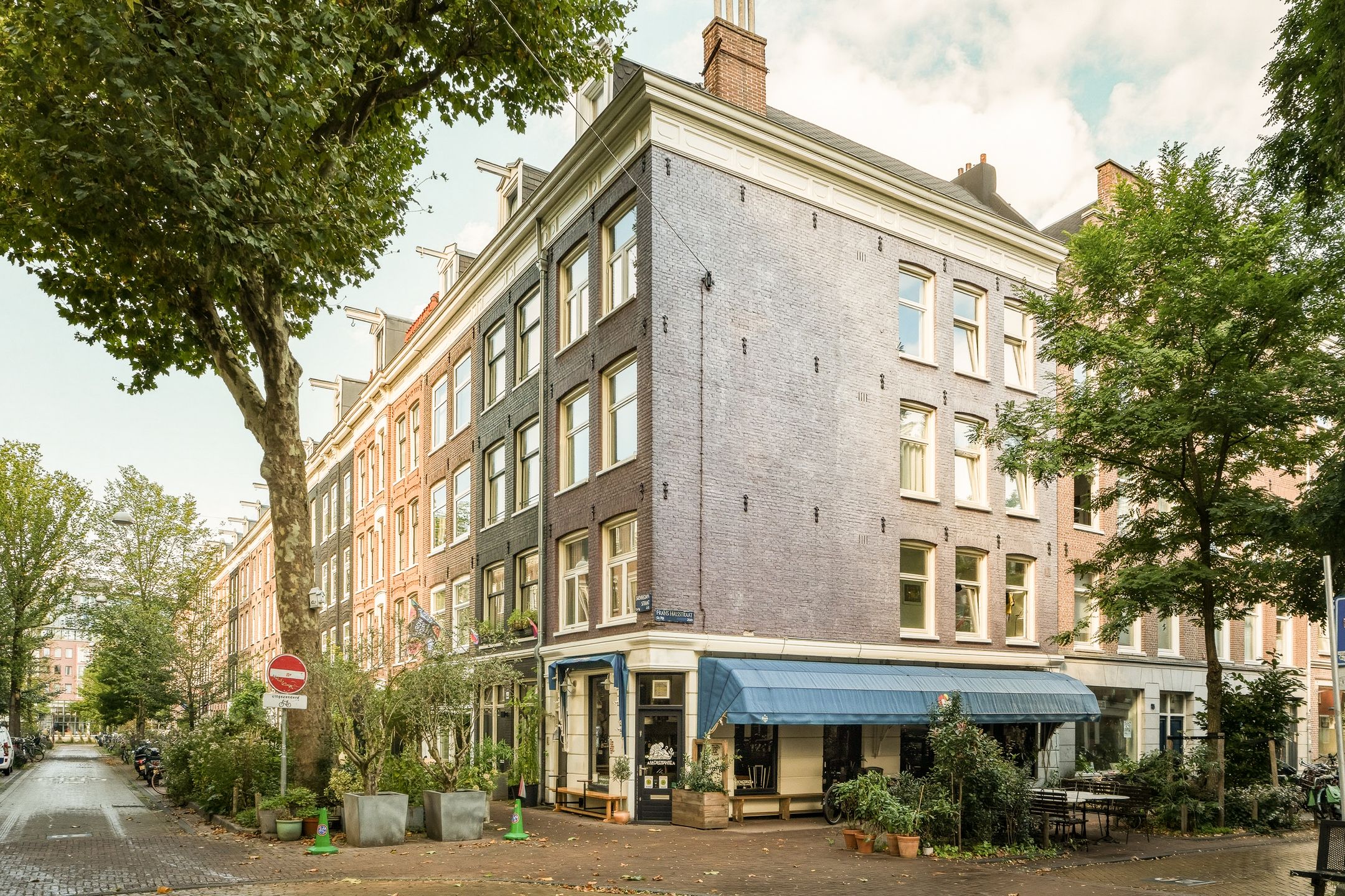 Photo 36 of Frans Halsstraat 69-H