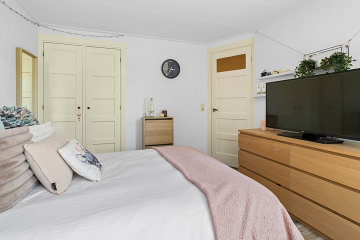 Tussenwoning te koop: Regulierslaan 9, Alkmaar