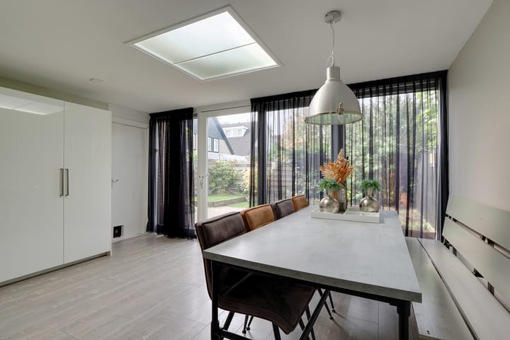Tussenwoning te koop: Florijn 124, Hoorn